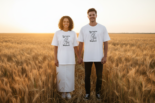 The Lord is my Shepherd - Pareja camisetas blancas bordado negro